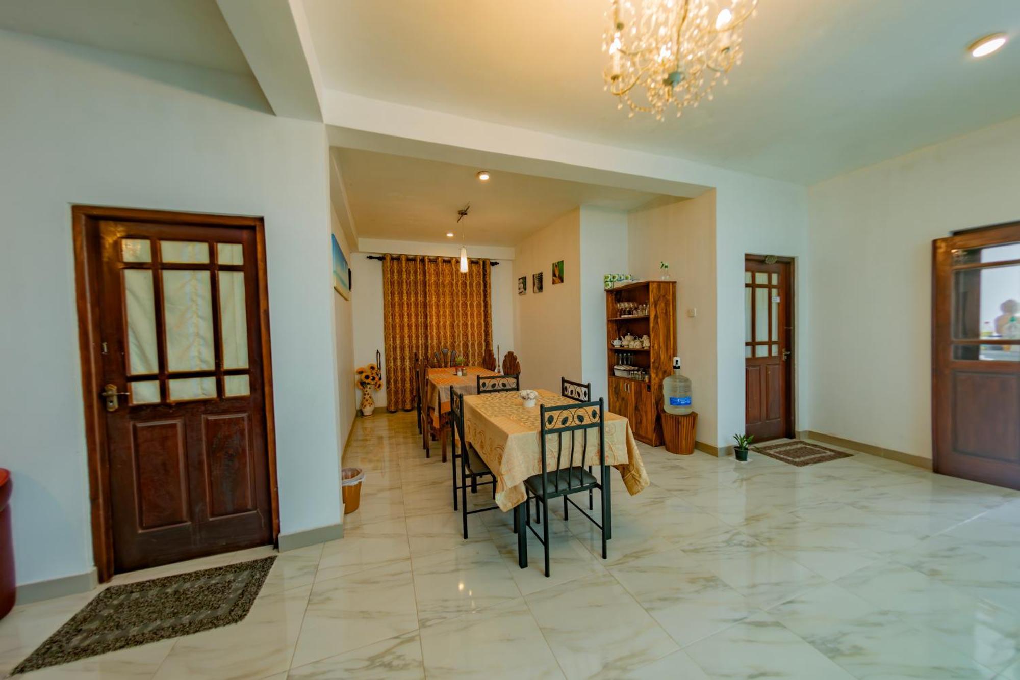 Ciel Grand Villa Kandy Luaran gambar